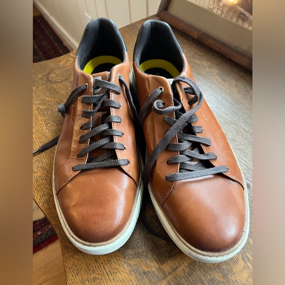 Men’s Dressy Sneakers